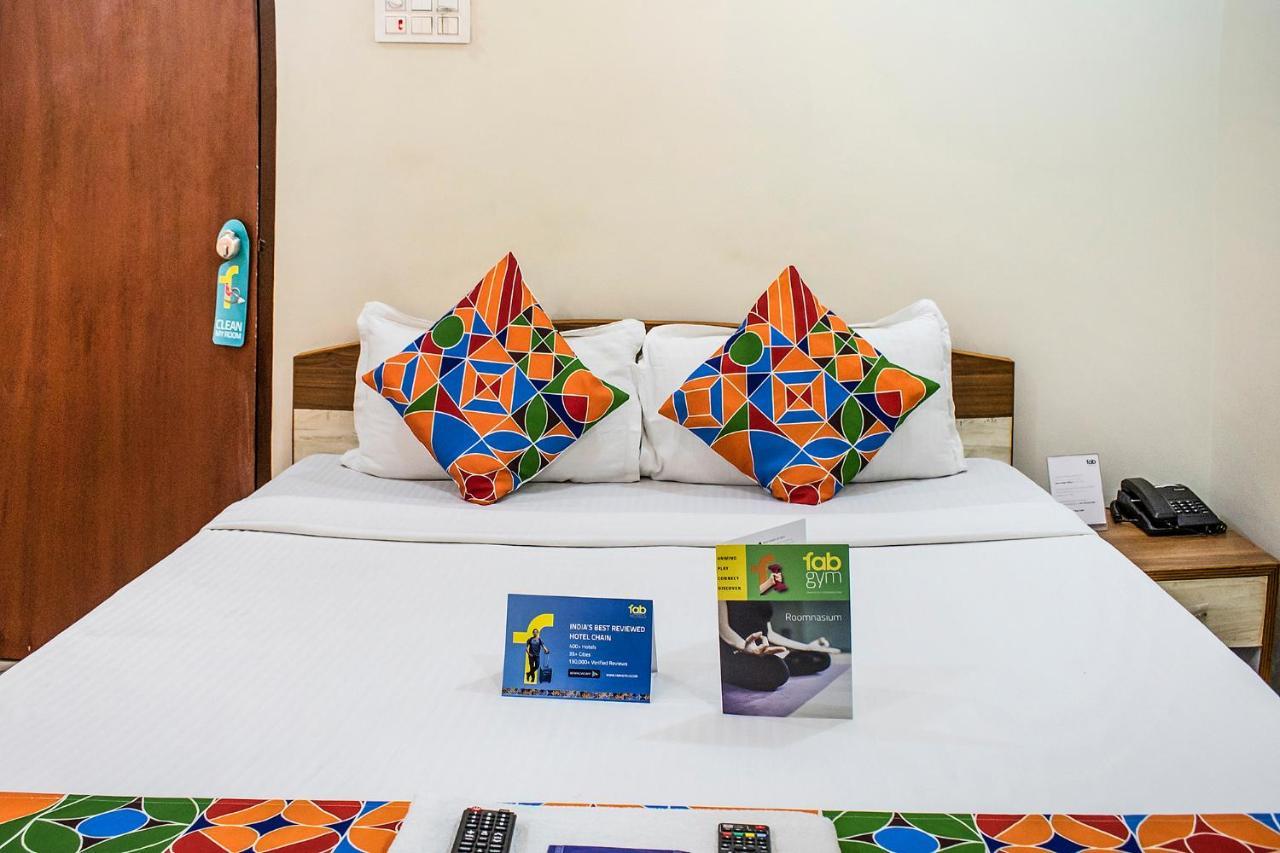 Hotel Fabexpress Sri Lakshmi Deluxe Sivarampalli Hyderabad Exterior foto